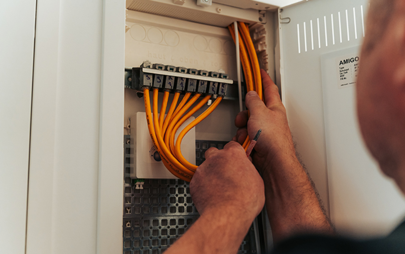 Servicetechniker (m/w/d) bei Aiko Elektrotechnik GmbH in Baiersdorf