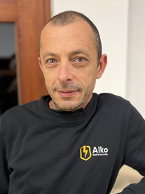Vladimir Atanasov bei Aiko Elektrotechnik UG in Erlangen