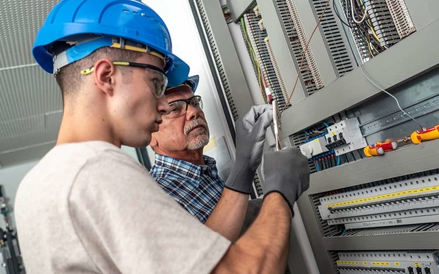 Ausbildung bei Aiko Elektrotechnik GmbH in Erlangen