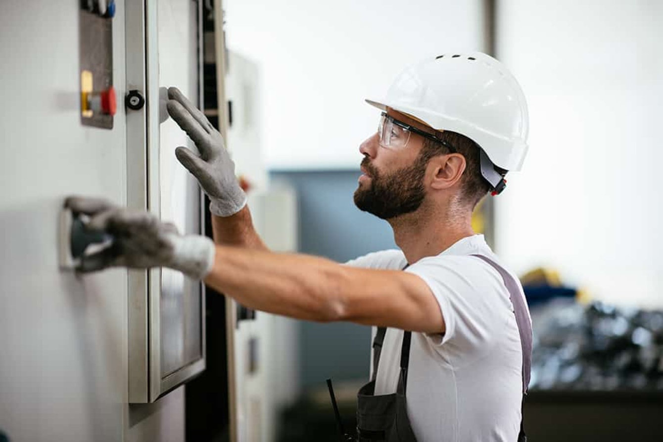 Kalkulator Elektrotechnik (m/w/d) bei Aiko Elektrotechnik GmbH in Baiersdorf